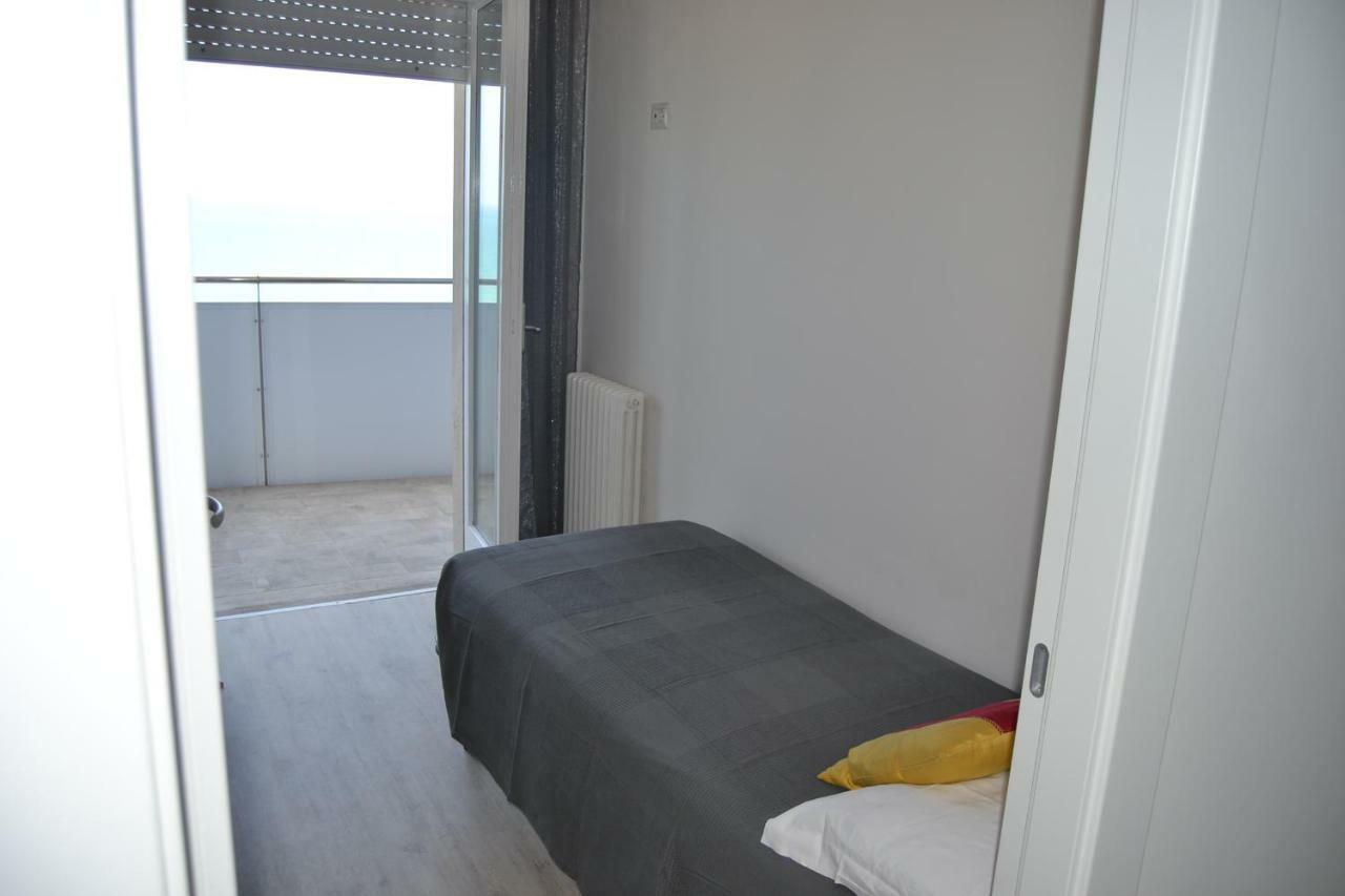 Apartmán Fronte Mare Panoramico San Benedetto San Benedetto del Tronto Exteriér fotografie